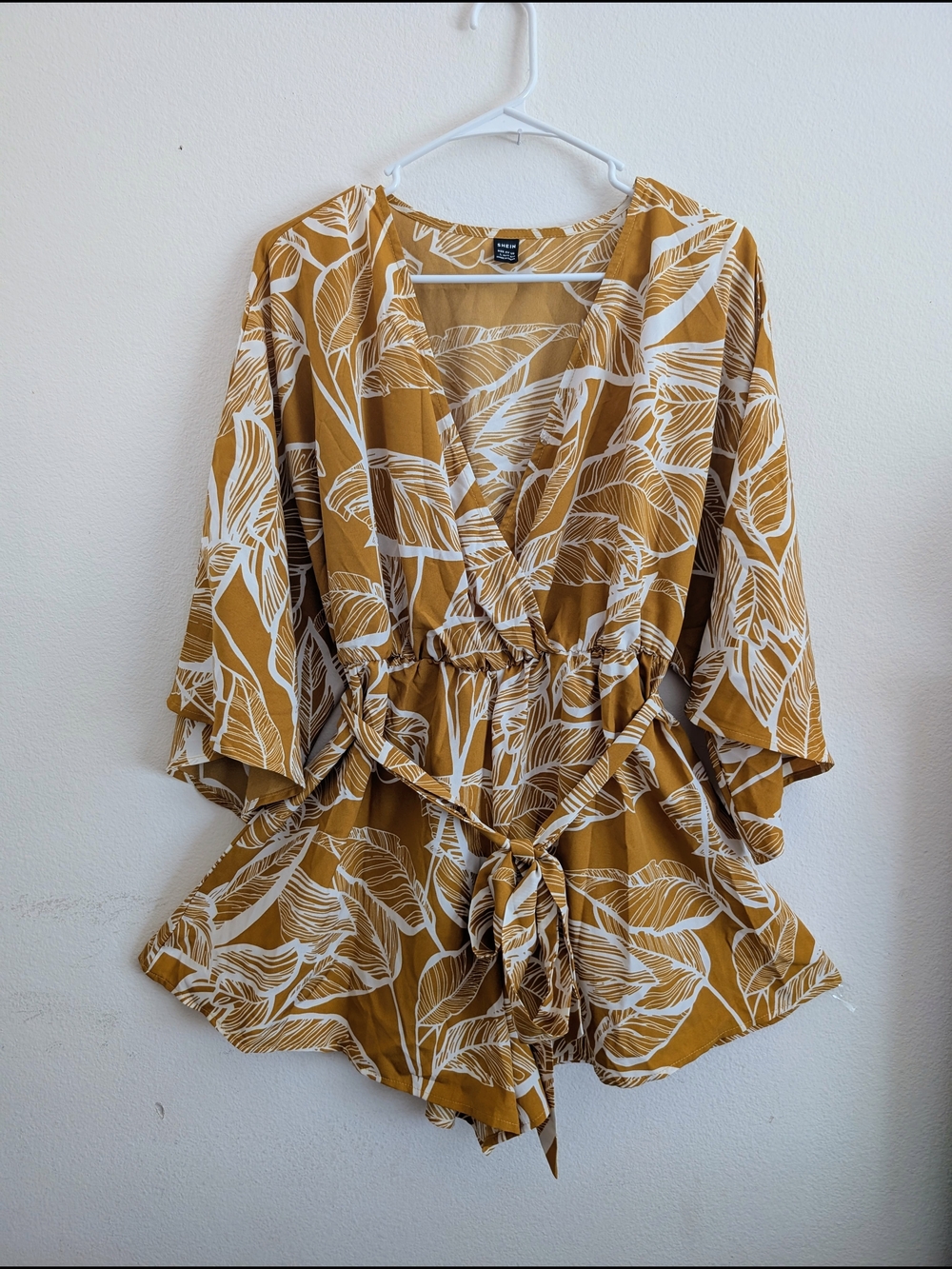 SHEIN Saffron Yellow and White Leaf-Print Romper